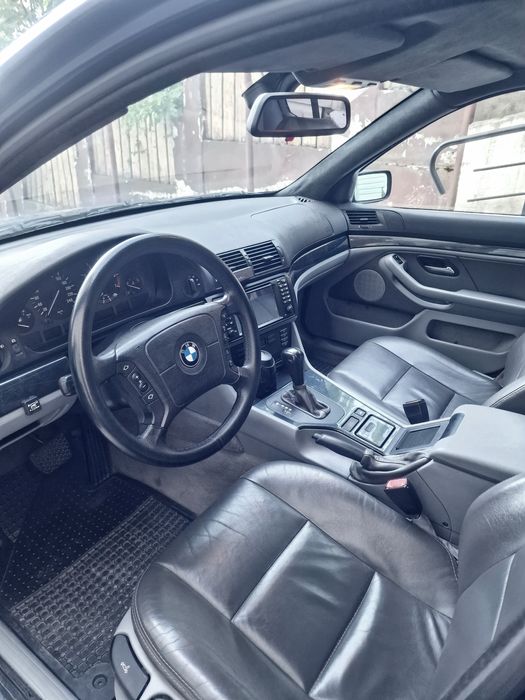 Vând Bmw Seria 5 e39
