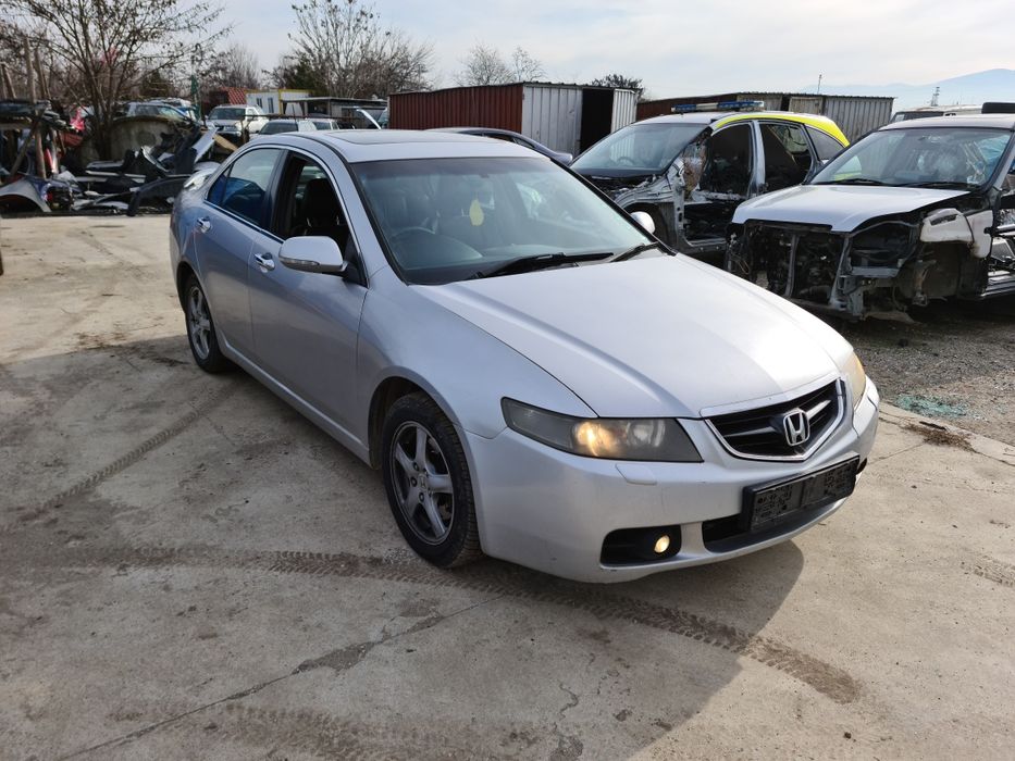 Хонда акорд 2.2 дизел,2003 год.НА ЧАСТИ