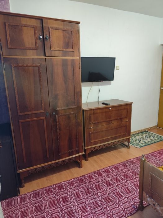 Cameră casă 1000 RON utilități incluse în preț