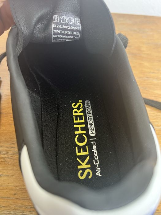 Vand incaltaminte Skechers pentru barbati