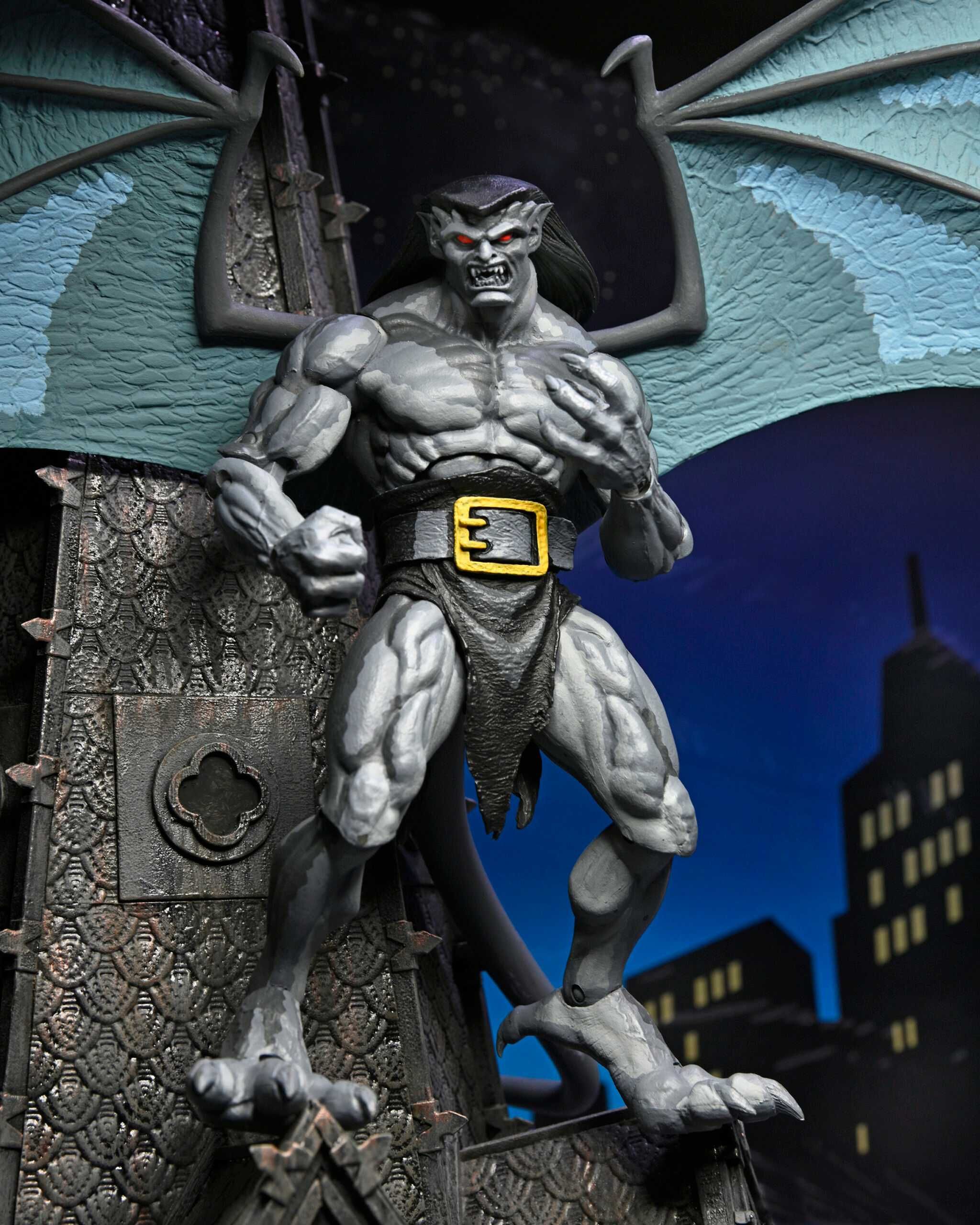 Neca gargoyles ultimate goliath екшън фигура