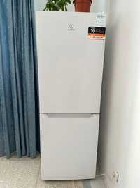 Продам холодильник качественной марки INDESIT
