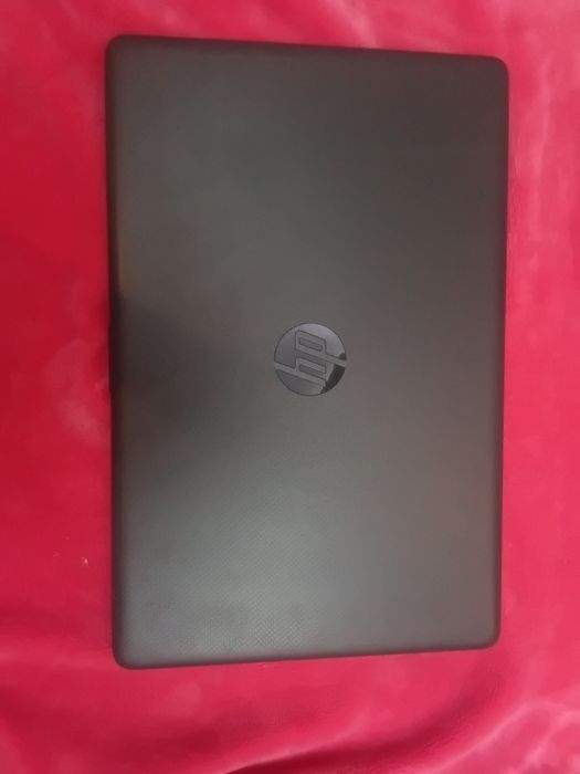 Noutbook HP juda zor ishlaydi ideal