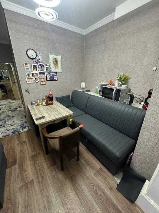 40лет Яшнабод Квартира сотилади 4/1/5 104м Срочно! Тузел етмасдан