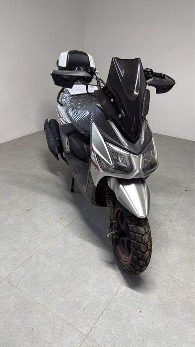 Samurai скутер бензиновый 150 кубовый с документам