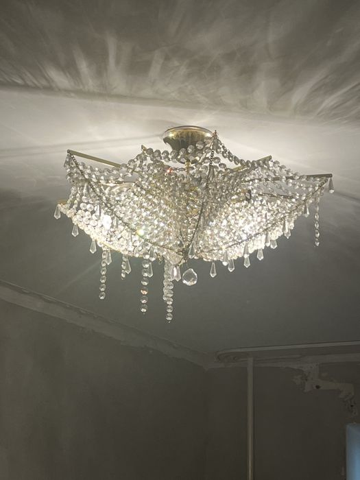 Люстры хрустальные