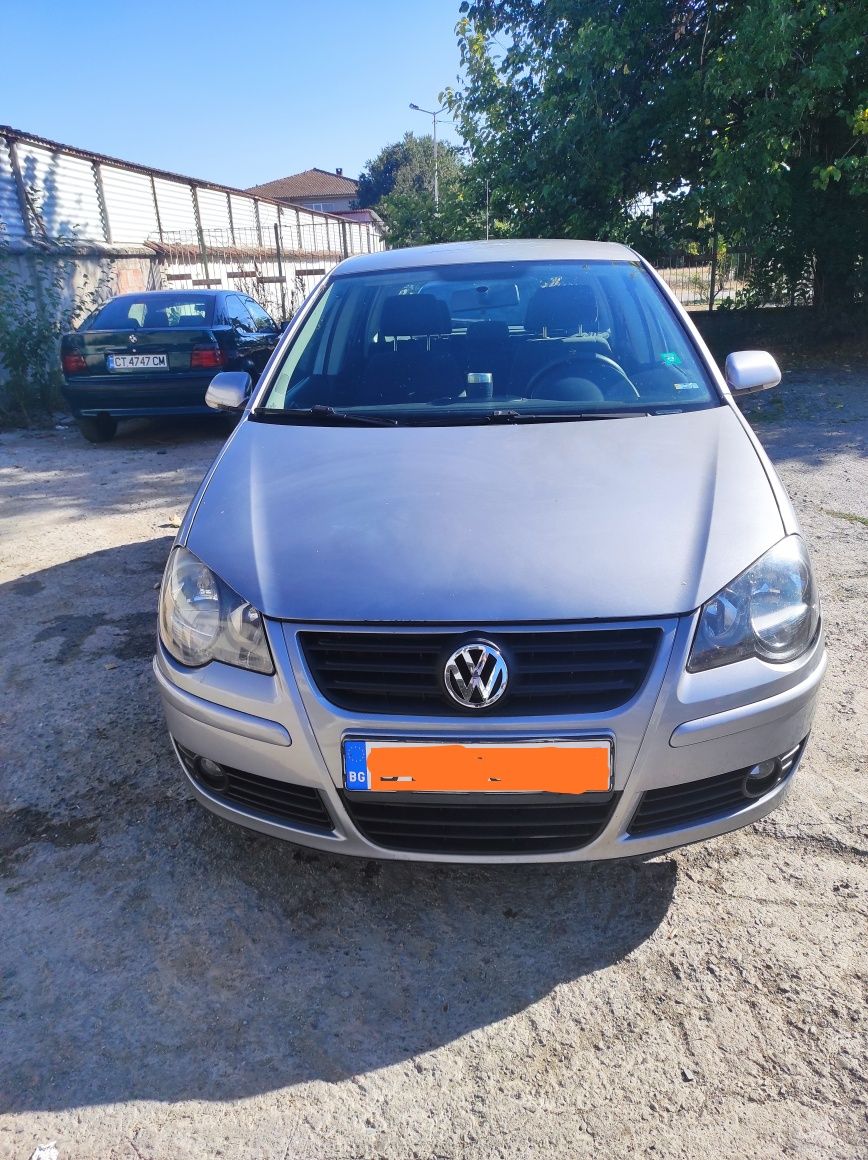 Автомобил VW Polo