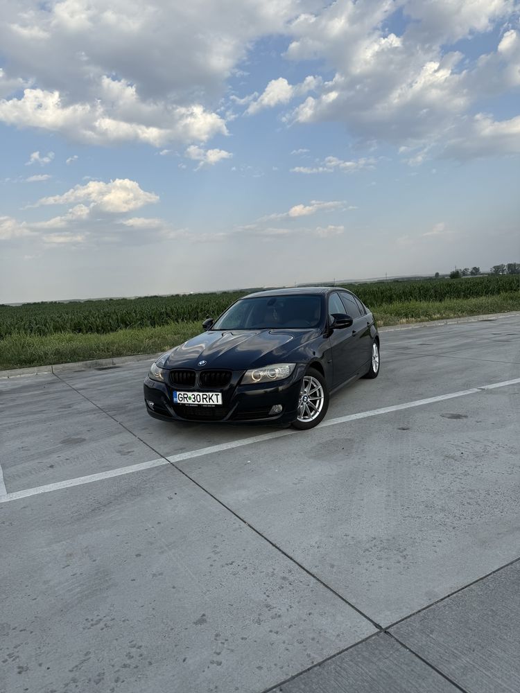 Vand BMW seria 3 e90 LCI