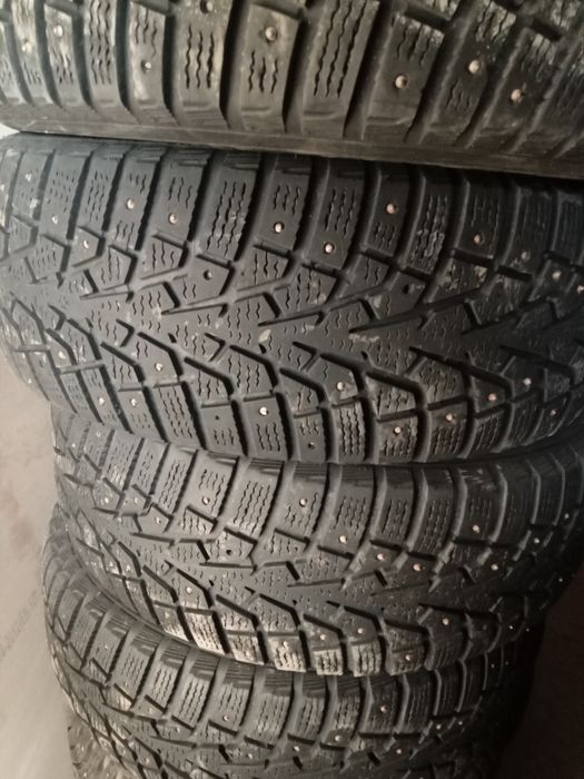 Шины на 16 состояние отлличное.состояние разные