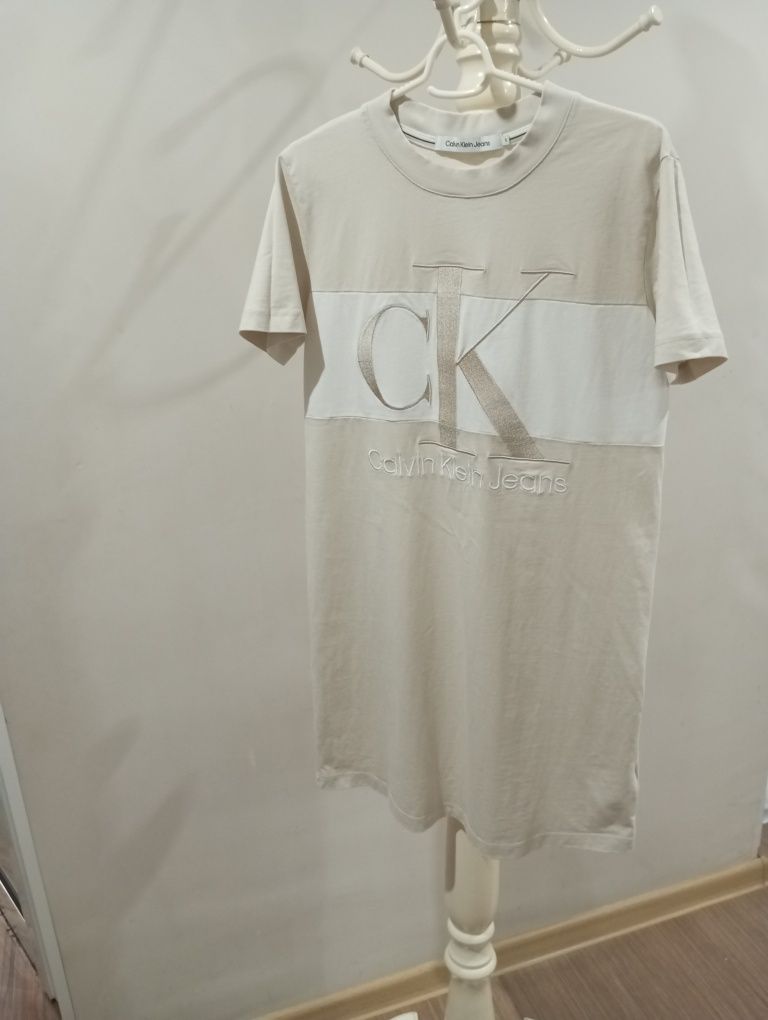 Рокля Calvin Klein Jeans