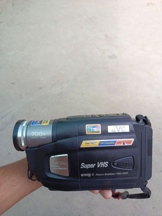 Видеокамера JVC GR-SX150AG