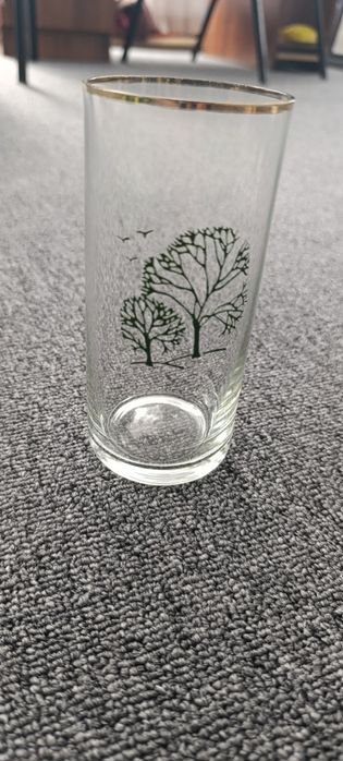 Ichimlik ichish uchun idish. Bakal