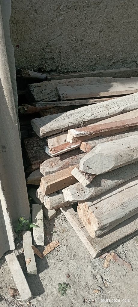 Чйорни потолок.тахта