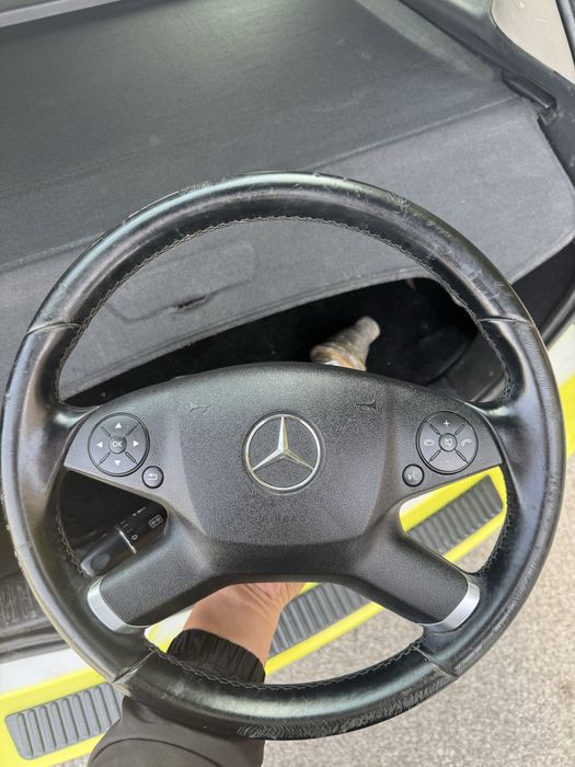 Mercedes C/E class  волан