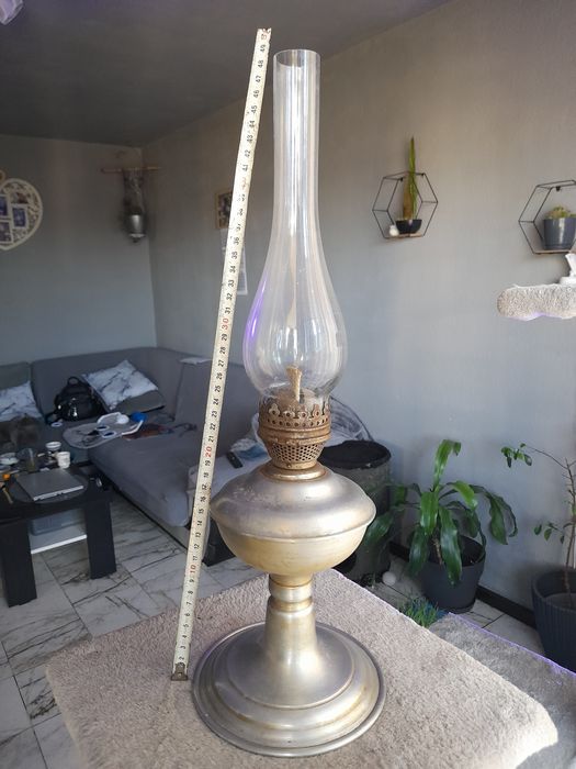 Украинска газена лампа,Бакелитов телефон,свещник и покривка