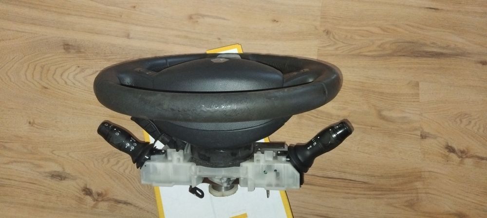 Мултифункционален волан с аербег airbag и лентов кабел + лост за мигач