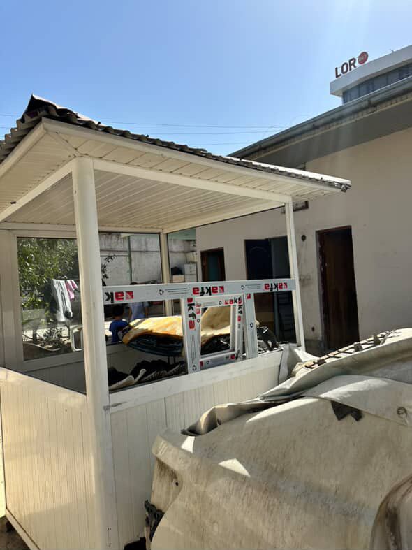 Butka sotiladi sirochna 450$ kami bor kelishamiza