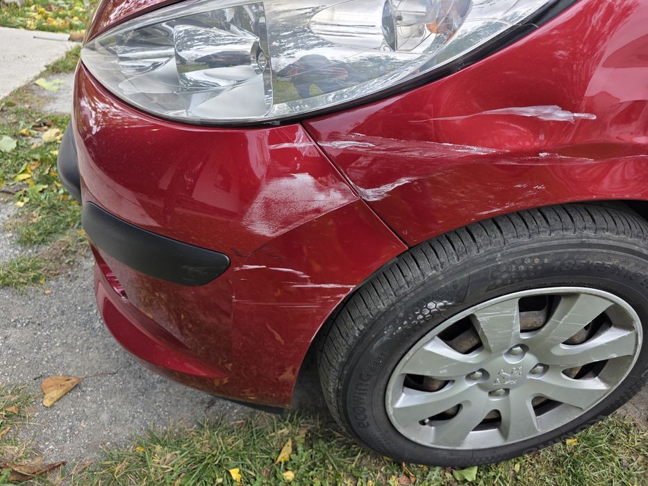 Vand Peugeot 207 1.4 benzina