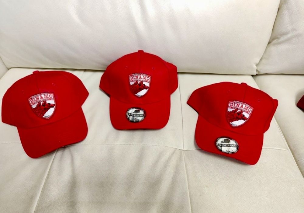 Fes sau Sapca Dinamo București, Șapcă FC Dinamo