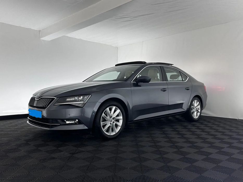 Skoda Superb Skoda Superb 2016 2.0TDI