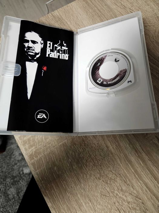 Psp cu încărcător NU ESTE DISPONIBIL