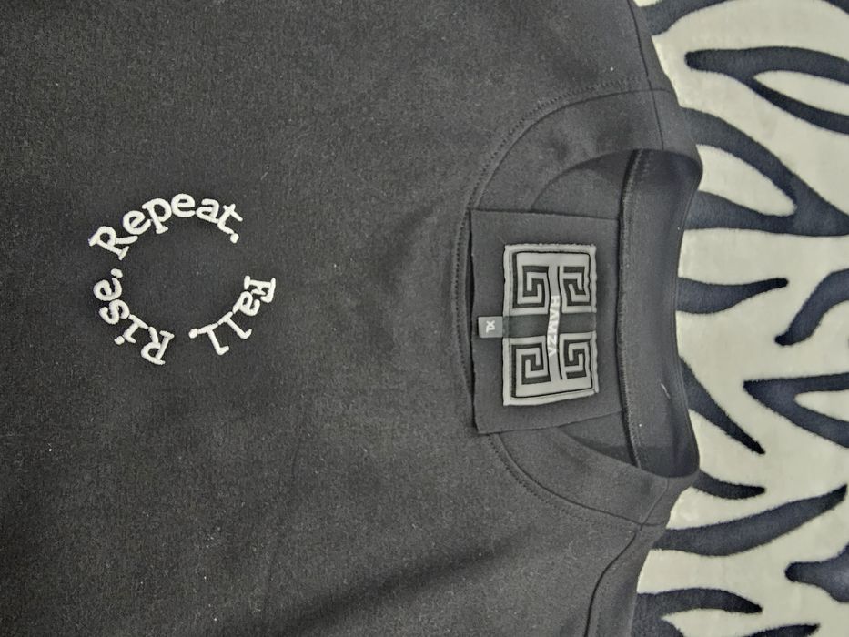 Vand Tricou Hamza