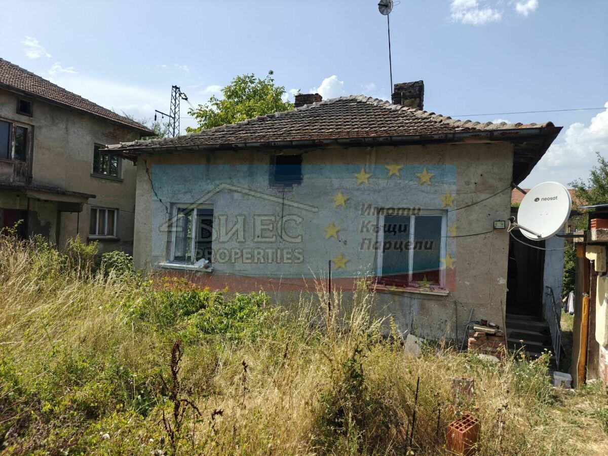 Къща в гр. Батановци