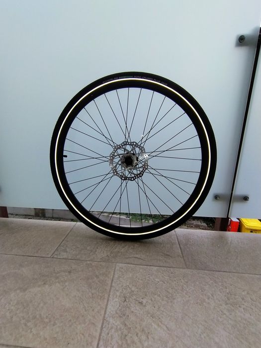 Roata fata bicicleta 28" in stare exceptionala