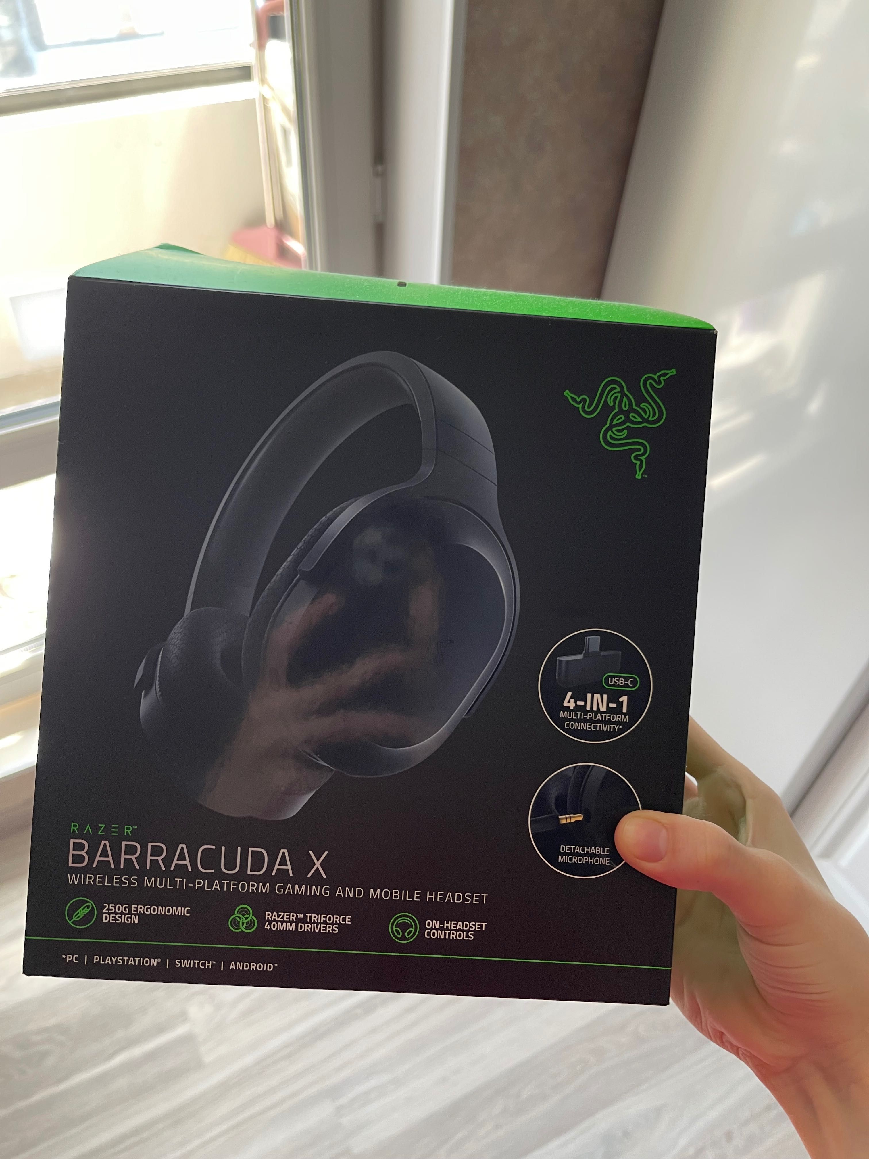 Гарнитура Razer Barracuda X