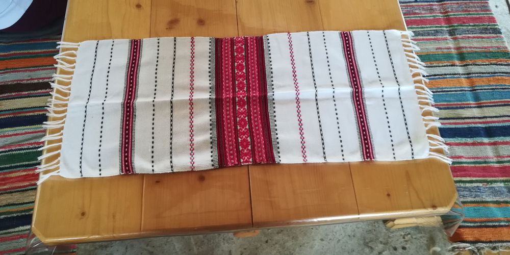 Ștergar tradițional cu farfurie ceramica pictata manual