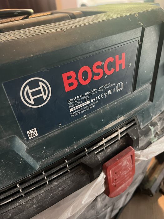 Aspirator profesional BOSCH