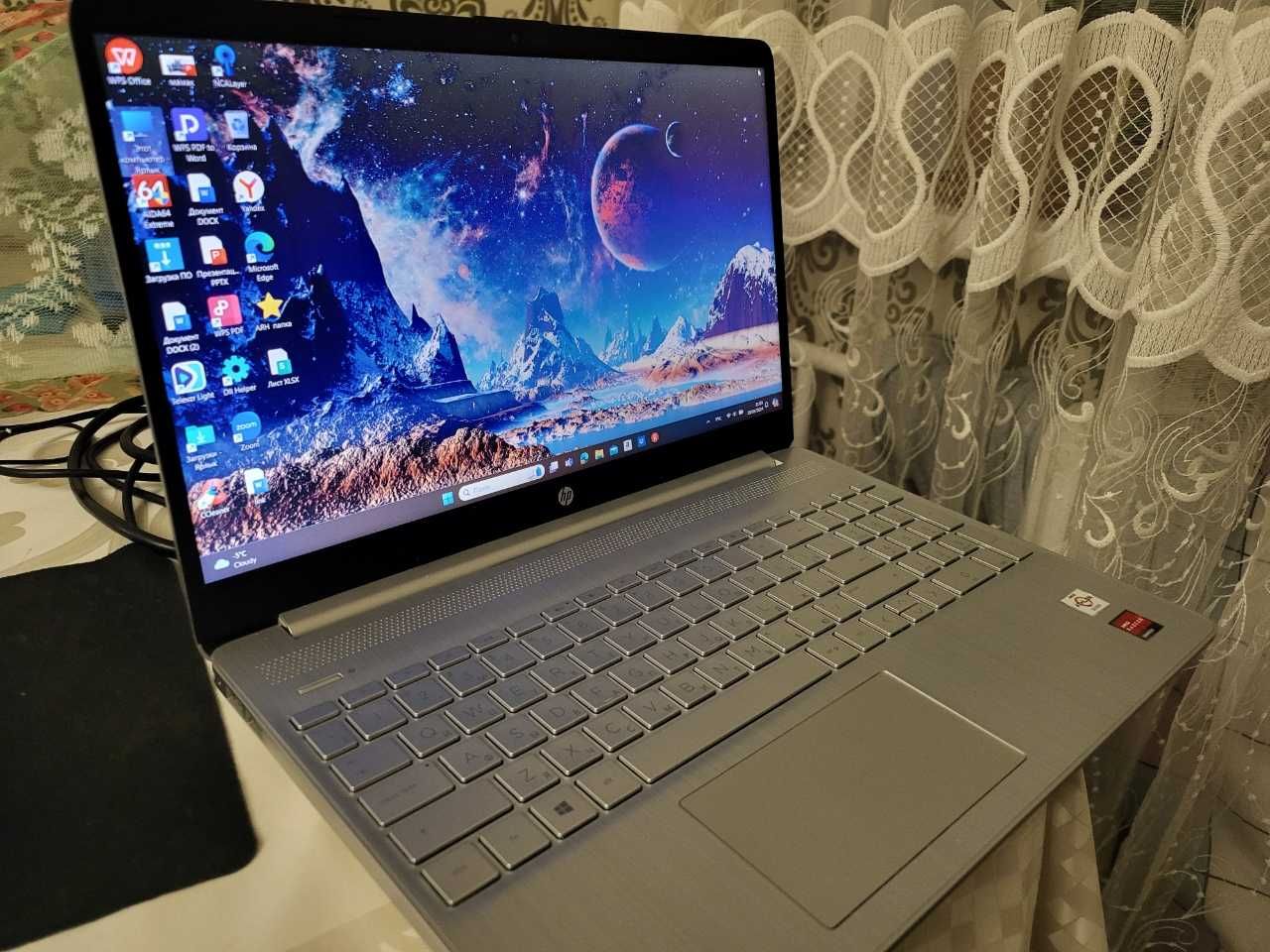 Продается ноутбук HP LAPTOP 15s-eq1xxx