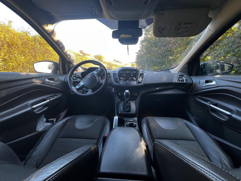 Vând Ford Kuga 2