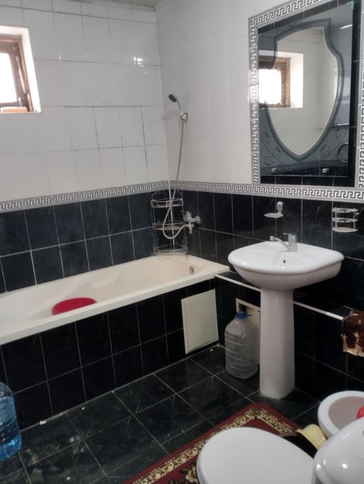 Продается 3 комнатная квартира