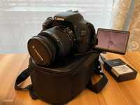 Зеркальный Фотоаппарат Canon 600D, сумка, вспышка