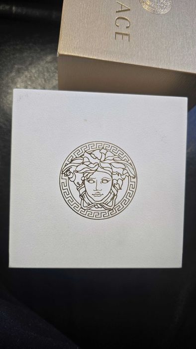 Часовник Versace