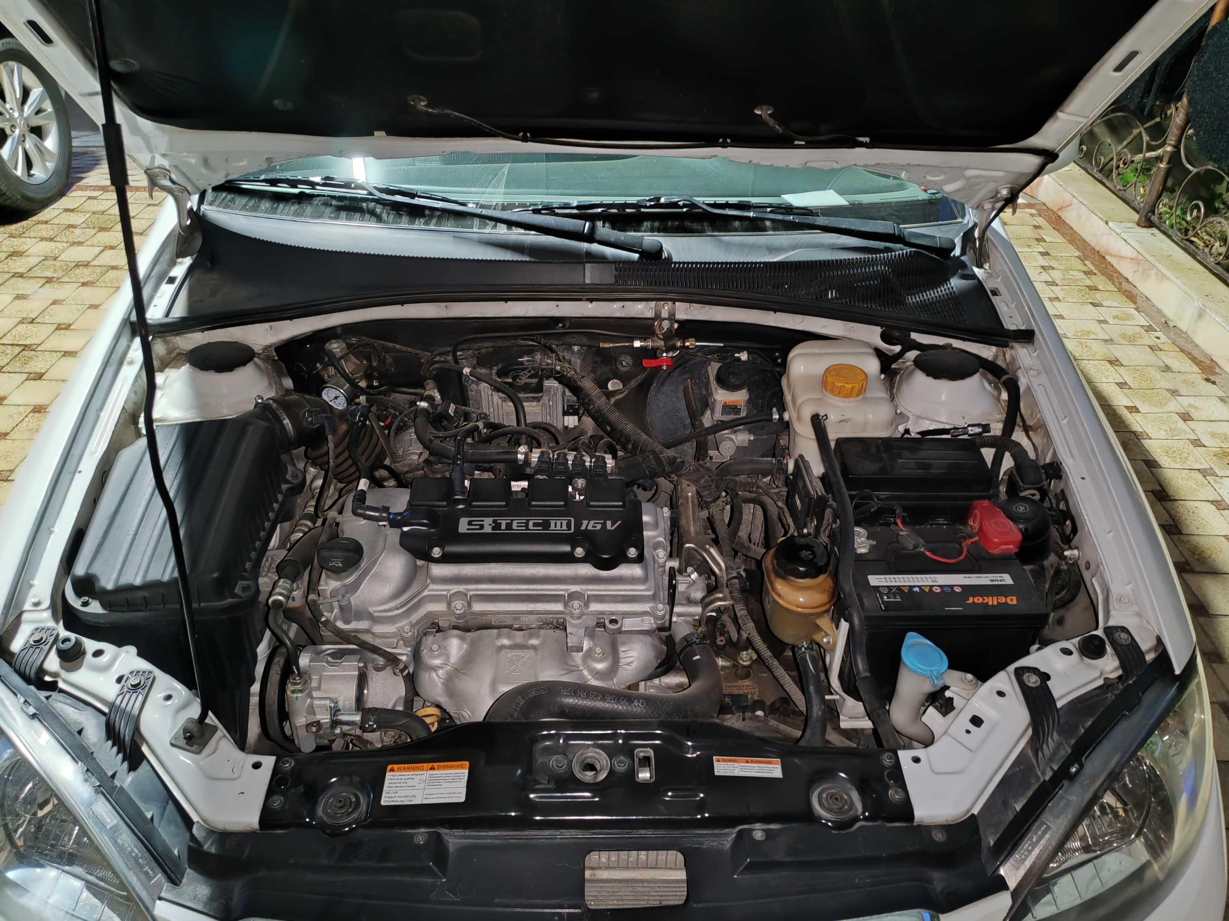 Chevrolet Lacetti (gentra)