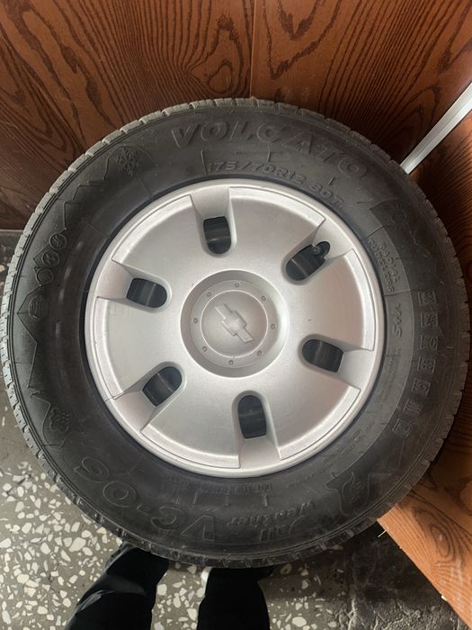 R12 shirokiy diska balon xolati zoʻr balan 00 yamalmagan ishi yoq