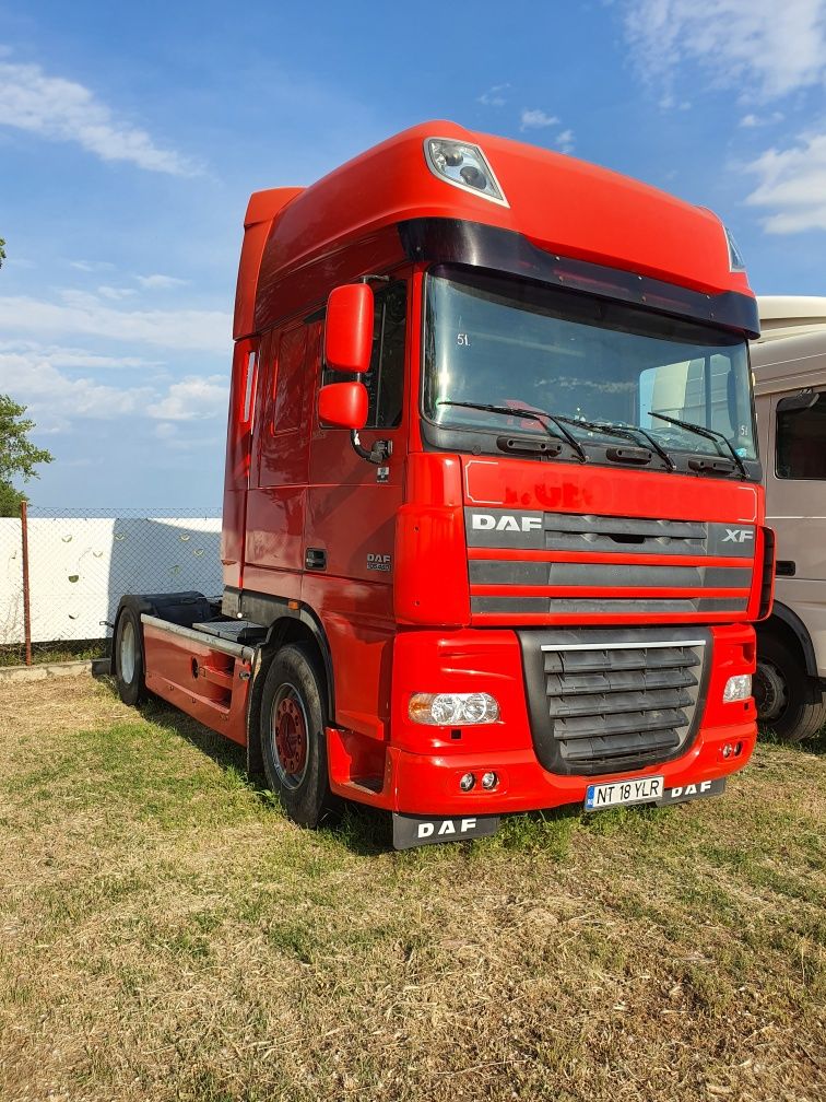 Dezmembrari / dezmembrez camioane Daf xf , cf și semiremorci Schmitz