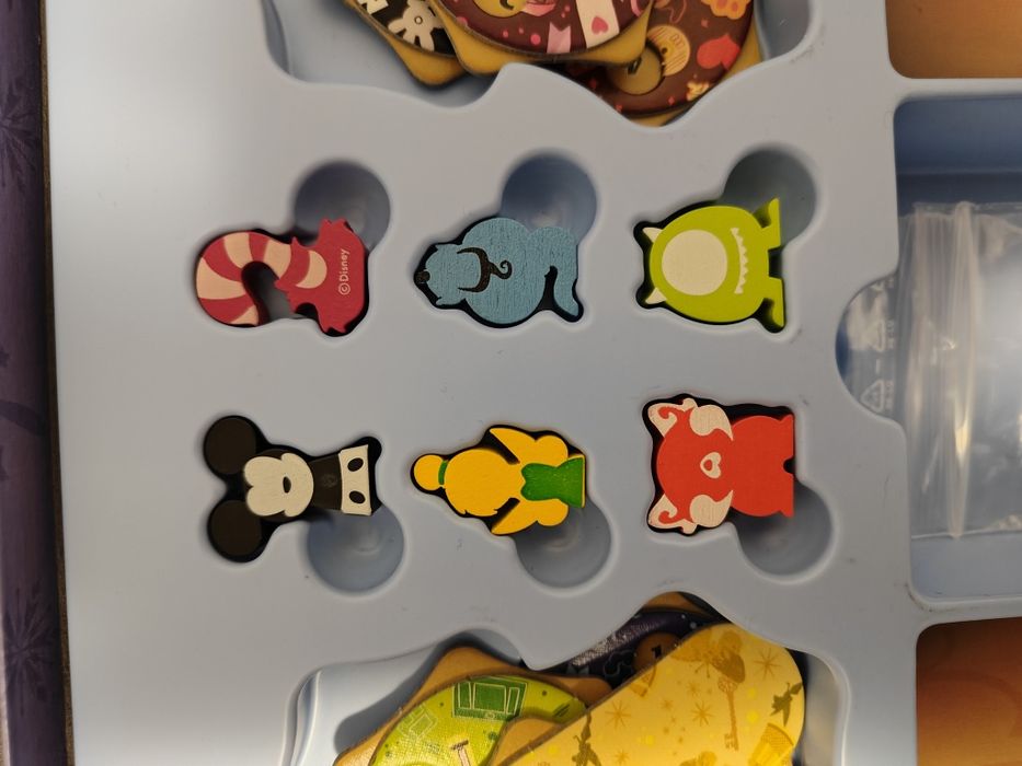 Vand sau schimb joc Dixit Disney edition - ca nou