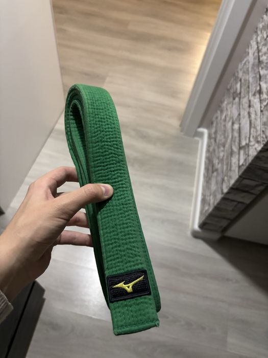 Продам пояс Mizuno