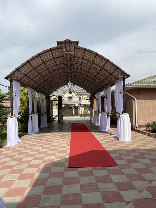 Стол стулья в аренду и оформления двора