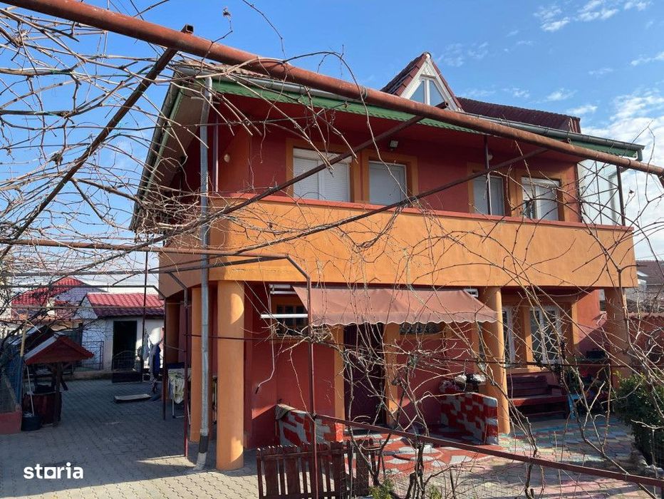 Casa P+1 cu teren de 303mp in apropierea stadionului Ion Oblemenco