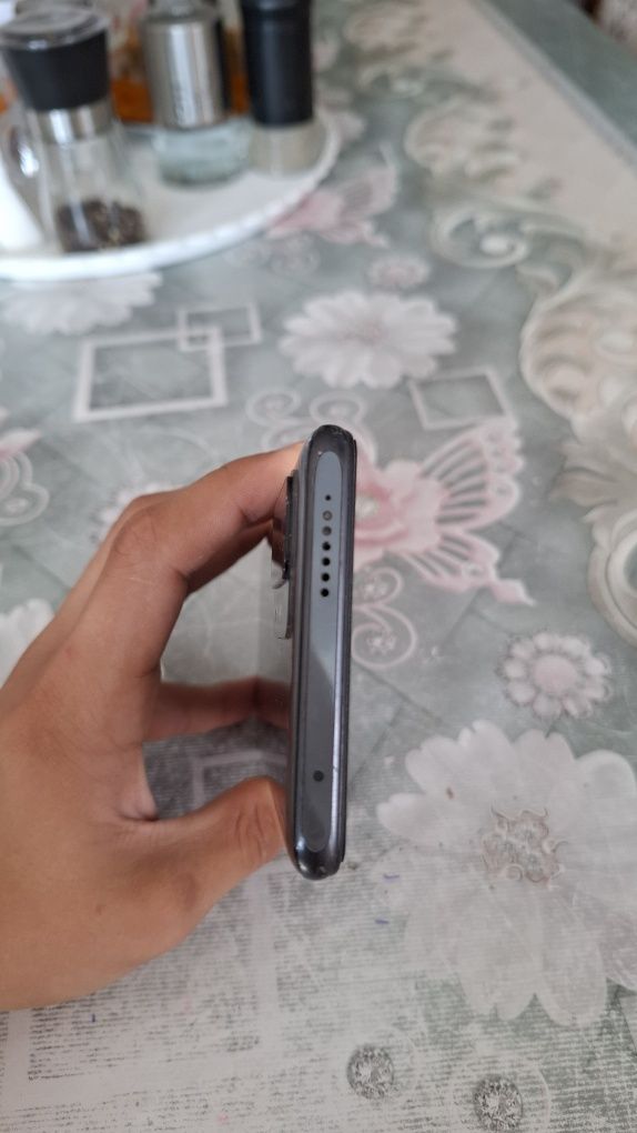 Xiomi mi 11 t redmi emas aybi yoq