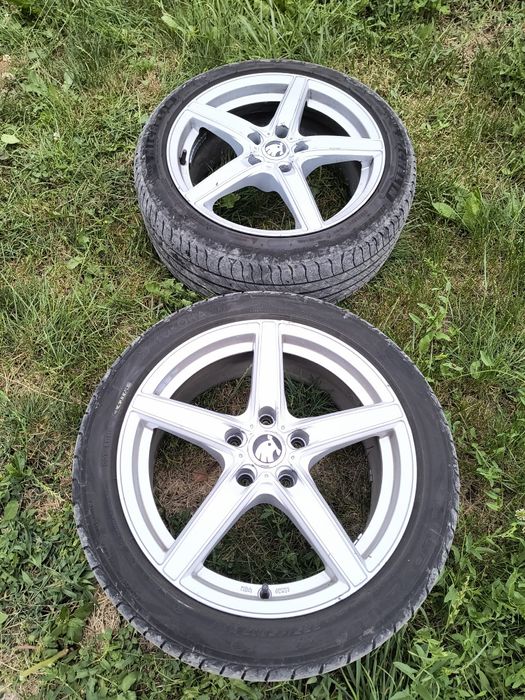 Vând sau schimb jante R17