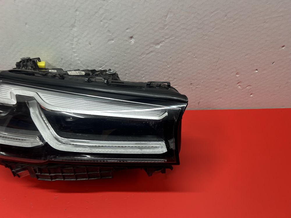 Far faruri bmw G30 G31 seria 5 LCI full led adaptiv 2021-2023