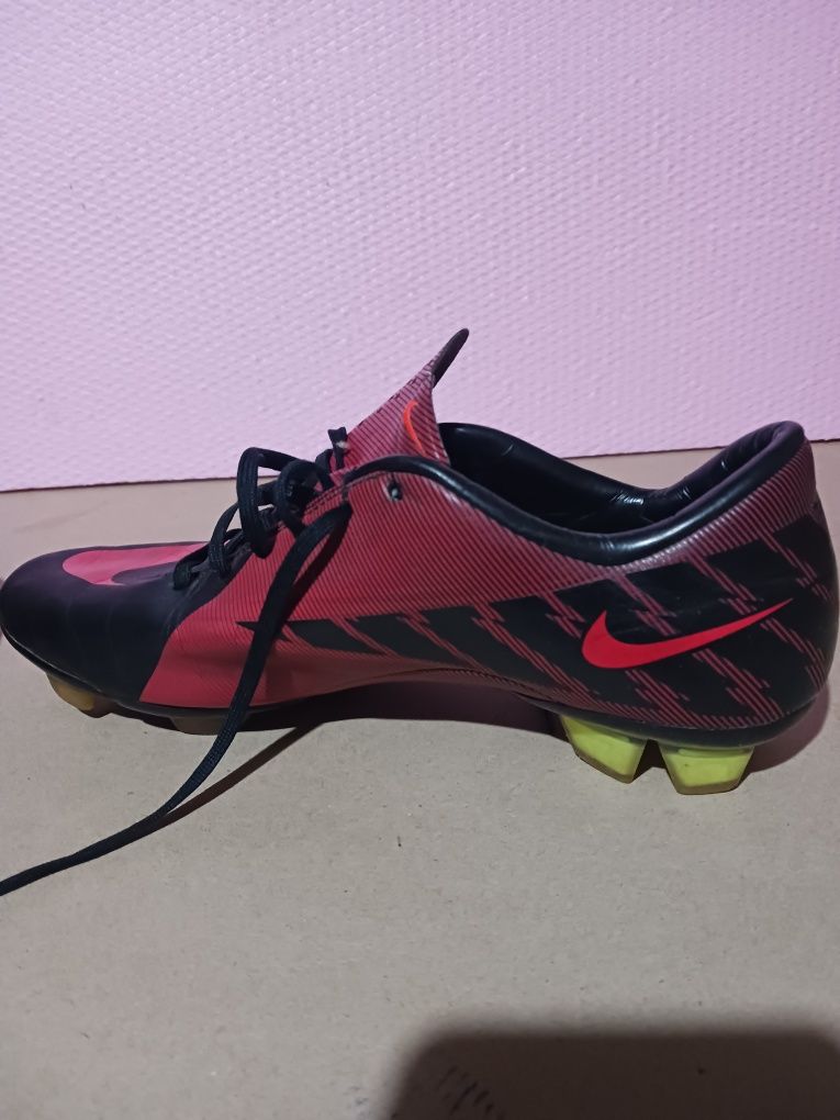 Adidași nike mercurial mărimea 36,5