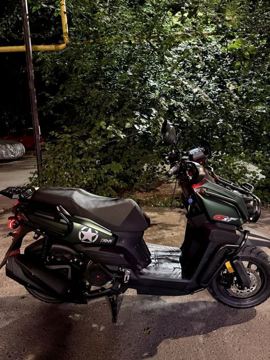 Skuter GST tank sotiladi xolati ideal yangi