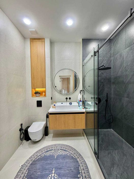 №PD-0933 - Новая квартира после ремонта - ориентир гостиница Россия!