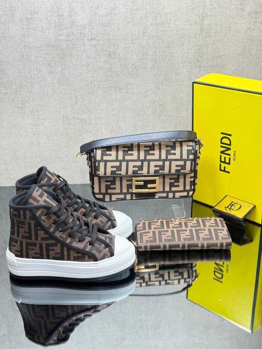 Adidași la set dama